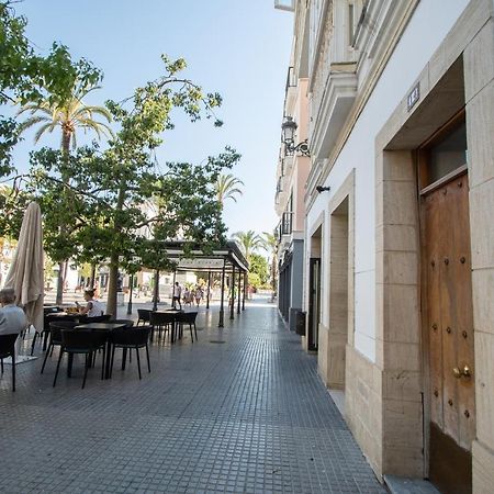 Apartamento Sherezade Y La Ciudad De Кадис Екстериор снимка
