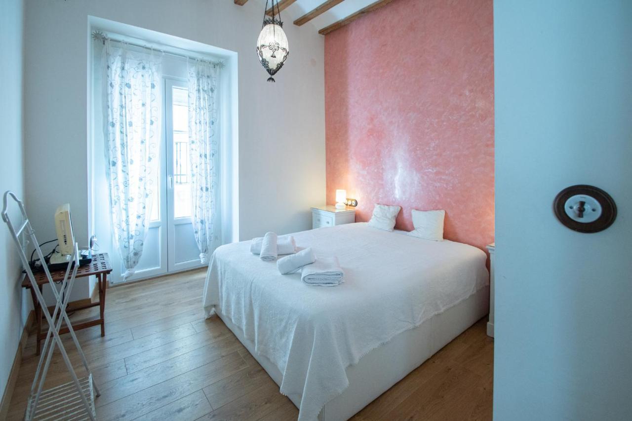 Apartamento Sherezade Y La Ciudad De Кадис Екстериор снимка