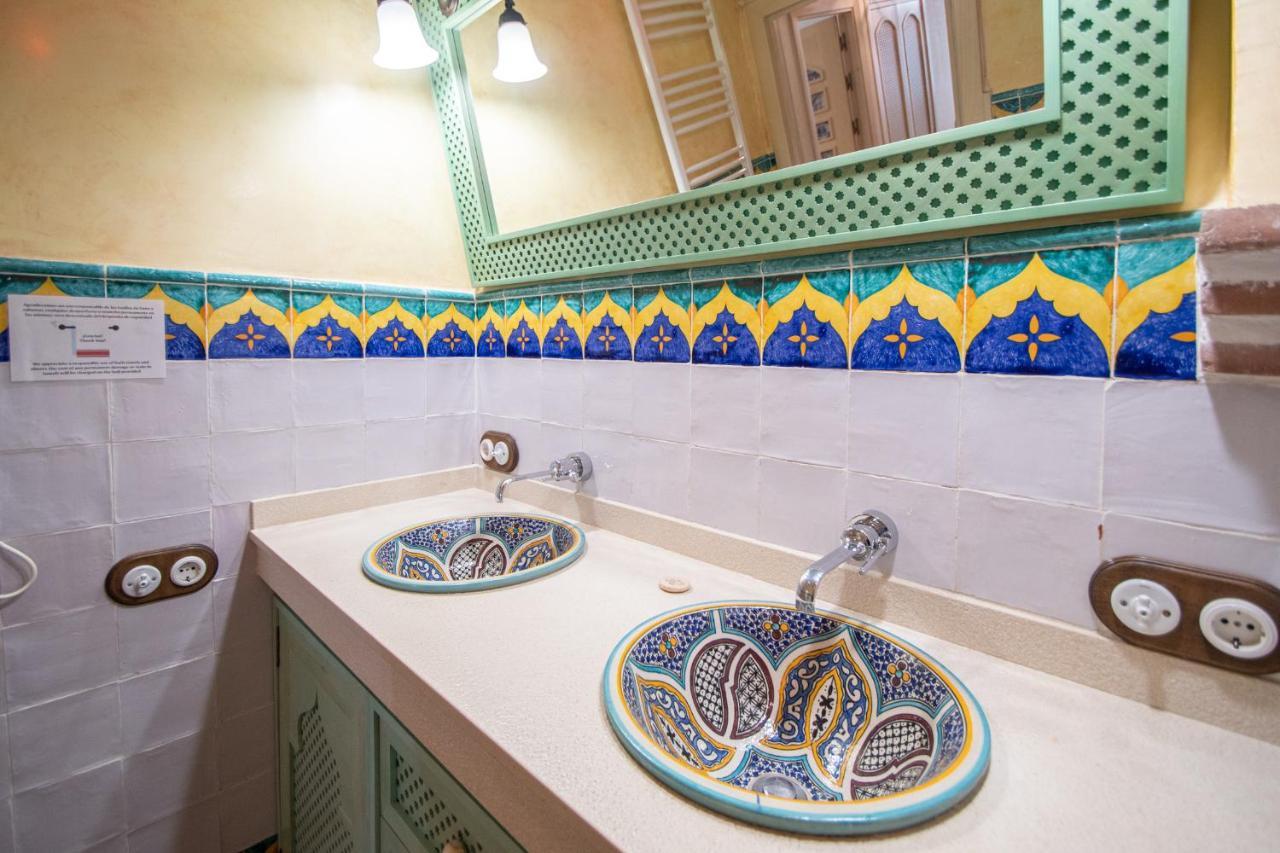 Apartamento Sherezade Y La Ciudad De Кадис Екстериор снимка