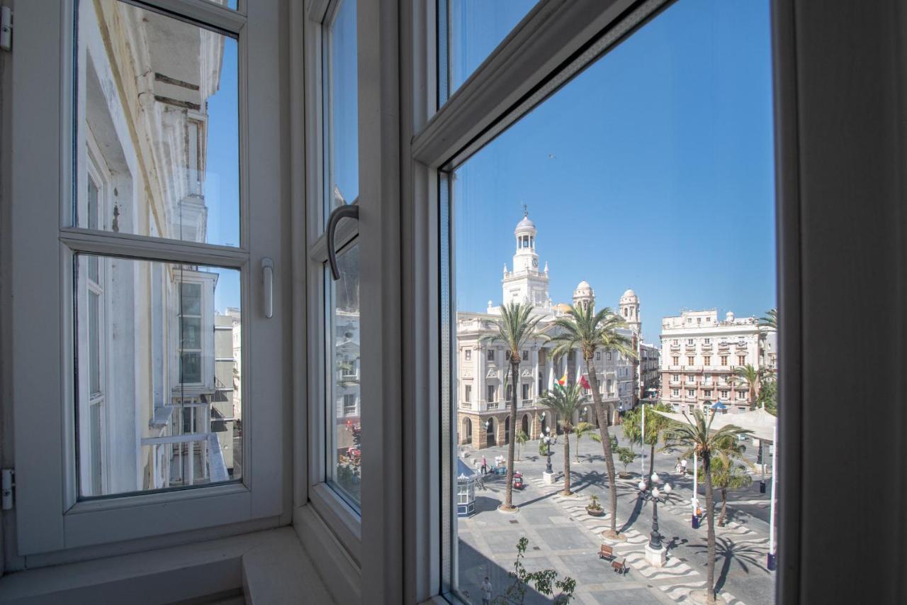 Apartamento Sherezade Y La Ciudad De Кадис Екстериор снимка