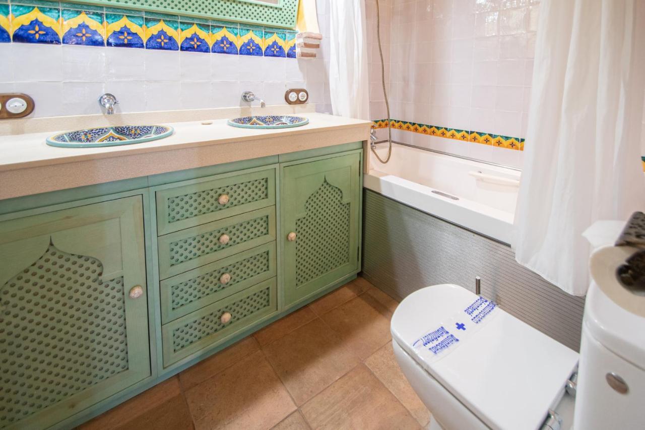 Apartamento Sherezade Y La Ciudad De Кадис Екстериор снимка